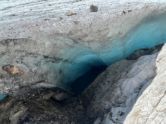 Hallstätter Gletscher 2022. Dokumentiert von Mitarbeitern der ANISA, Verein für alpine Forschung, 2020
