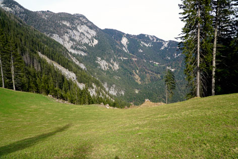 Jagd und Luxus und Allgemeinheit. Dachsteingebirge 2015