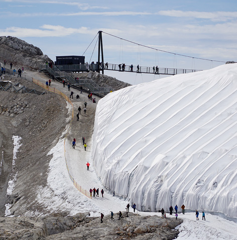 Schladminger und Hallstätter Gletscher 2025. Gletscherzustandsbericht, Gletscherbericht. ANISA, Verein für alpine Forschung. 