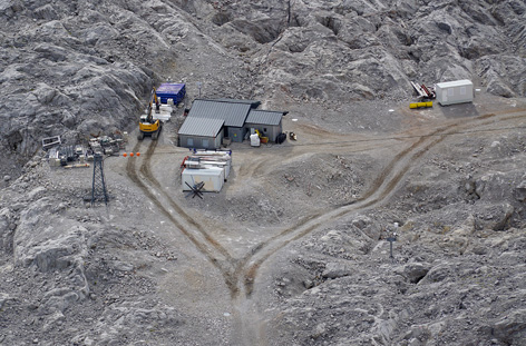 Schladminger und Hallstätter Gletscher 2025. Gletscherzustandsbericht, Gletscherbericht. ANISA, Verein für alpine Forschung. 